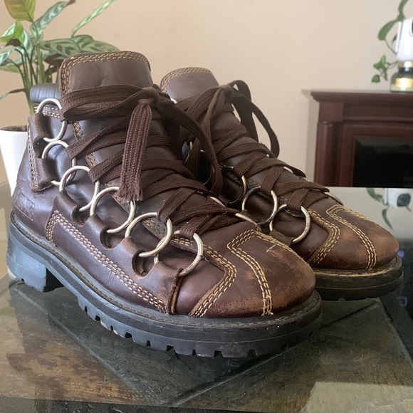 VINTAGE GBX CHUNKY SOLE RING LACE BOOTS - Picture 8 of 13